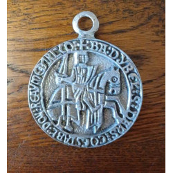 Médaille maçonnique templière commémorative :des 10 ans de loge . GLDF